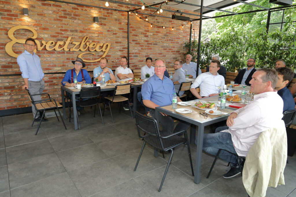 VDB Rheinland besichtigte die Bäckerei Evertzberg