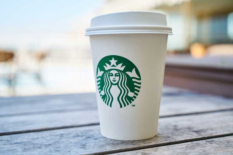 Wegen Coronavirus: Starbucks verbietet Mehrwegbecher