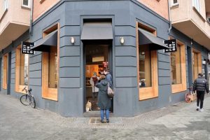 Die Verkaufsstelle von zeit für Brot in Berlin.