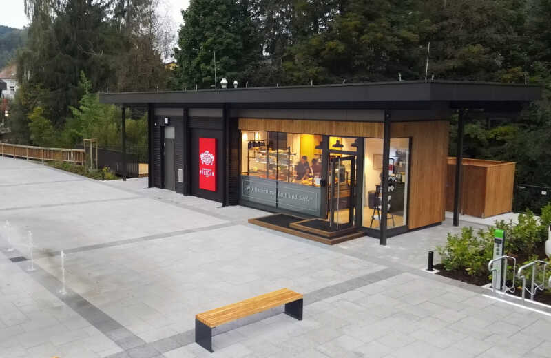 Bäckerei Pfleger eröffnet Hybrid-Fachgeschäft