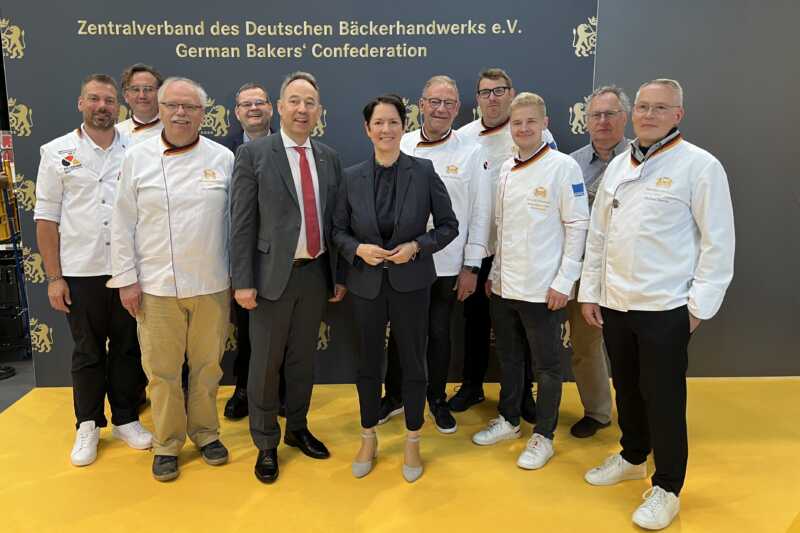 Ministerin Gorißen besucht das Bäckerhandwerk