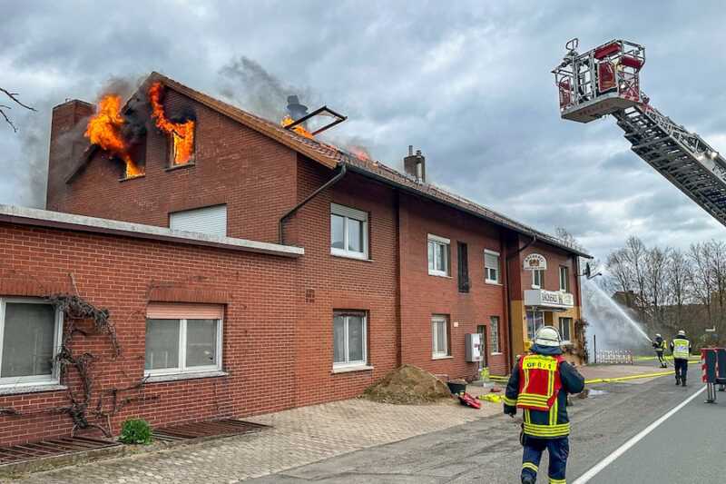 Dachstuhlbrand in Bäckerei
